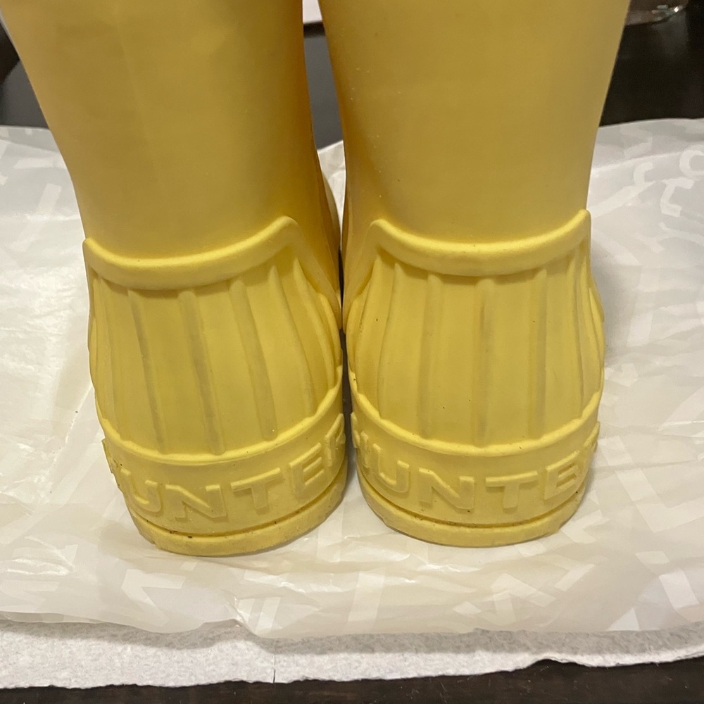Hunter Kids Georgey Waterproof Rainboots - Picture 2 of 7